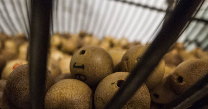 Bolos en tómbola donde se realiza el sorteo